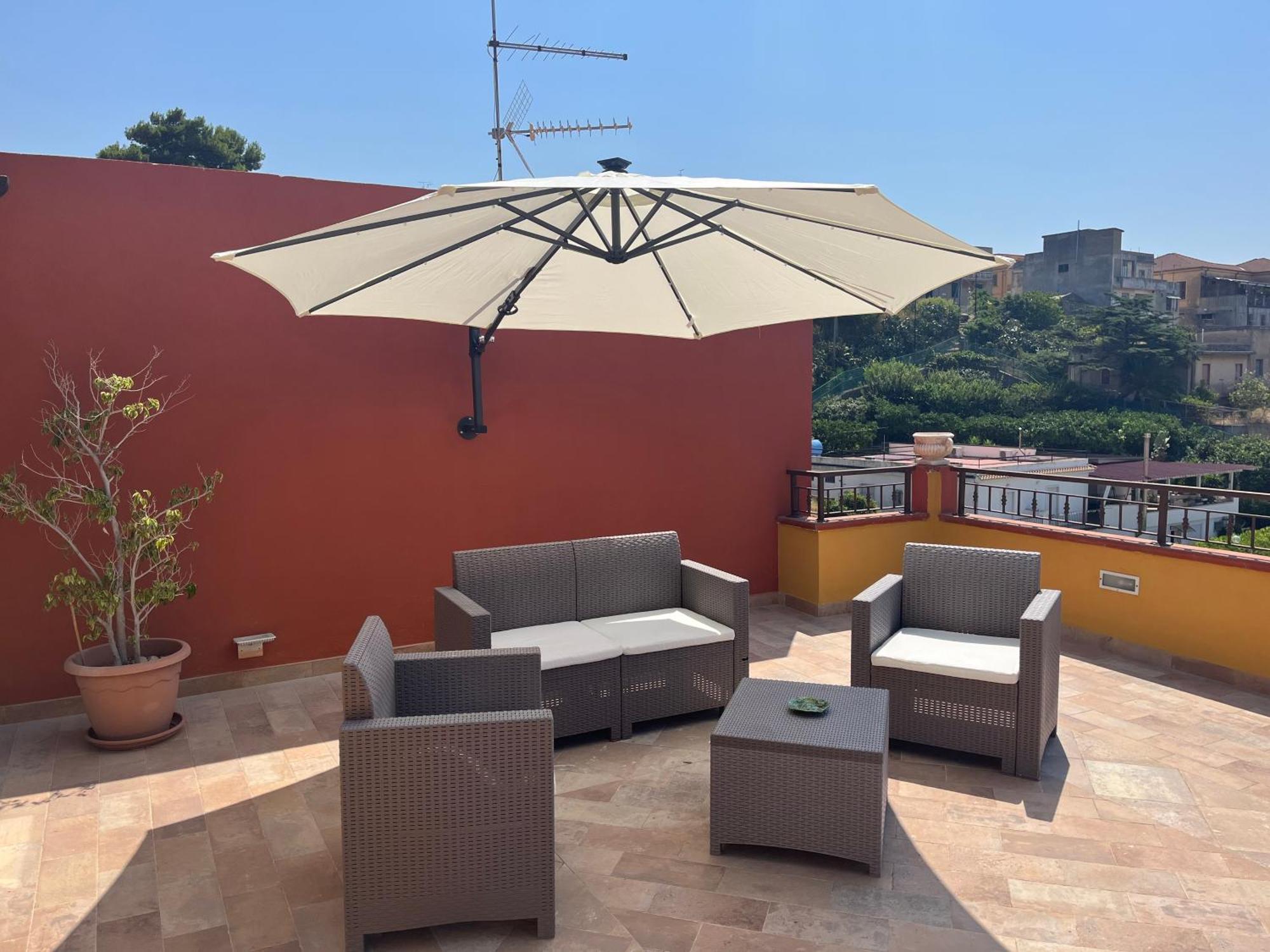 B&B Around The World Villa San Giovanni Dış mekan fotoğraf